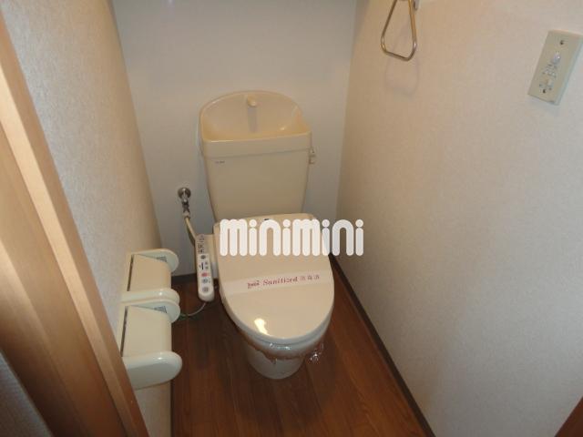 トイレ　清潔感のあるトイレです