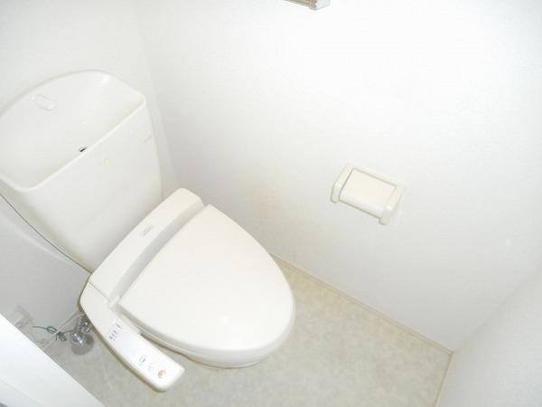 トイレ　ウォシュレット付き！