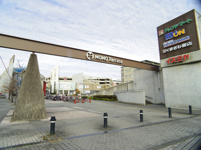 ショッピングセンター　ＭＯＭＯテラス（ショッピングセンター）まで1200m