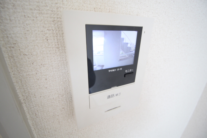 セキュリティ　TVモニターホン付いてて、安心ですね★