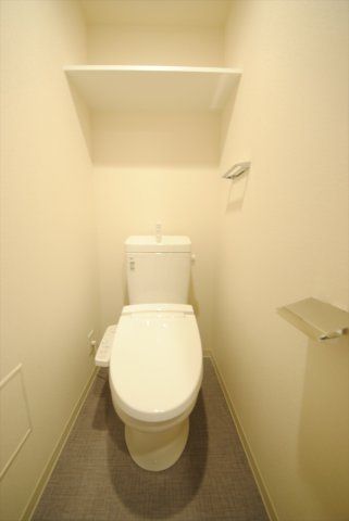 プレサンス新大阪ジェイズのトイレ写真