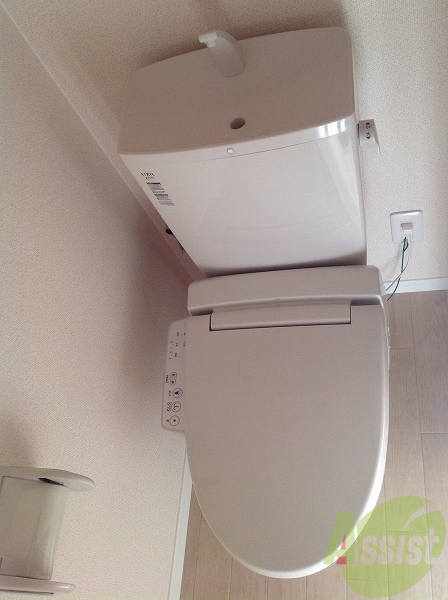 その他　温水便座付きとなります！