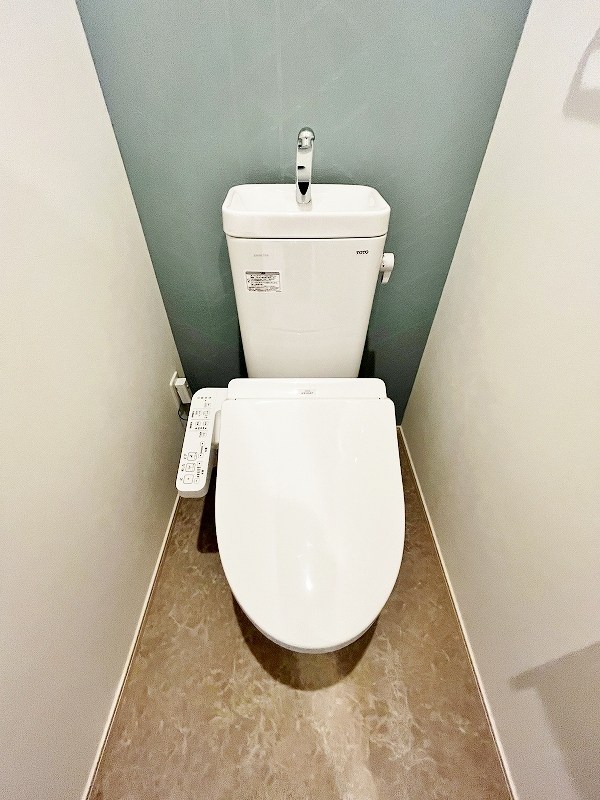 トイレ　★温水洗浄便座★