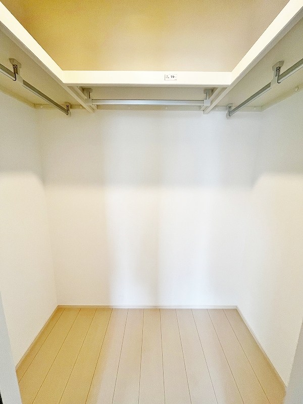 収納　★ウォークインクロゼット★
