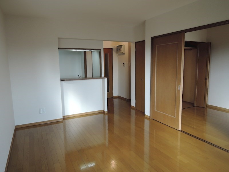 居室・リビング　南向きで日当たり良好なリビング！