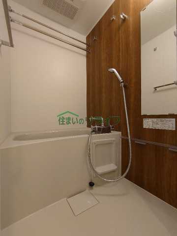 バス・シャワールーム　LUMIEC OTOMEYAMA