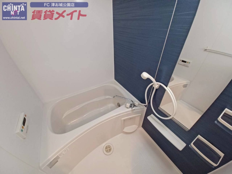 バス・シャワールーム　別部屋同型タイプ