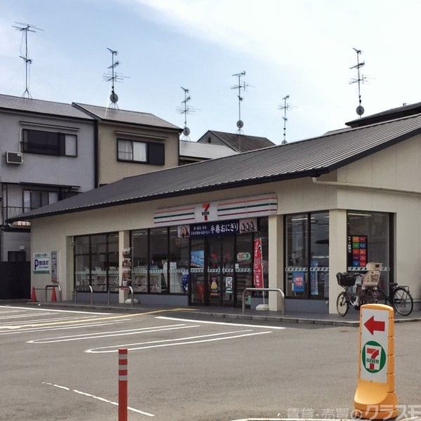 コンビニ　セブンイレブン京都樫原水築町店（コンビニ）まで411m
