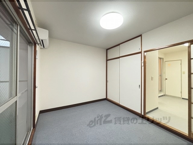 居室・リビング　洋室