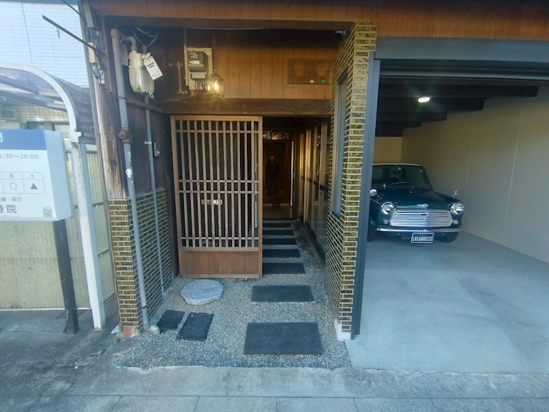 玄関　レトロな玄関