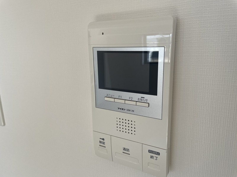 セキュリティ　※写真は別号室のものです。建具の色は異なります