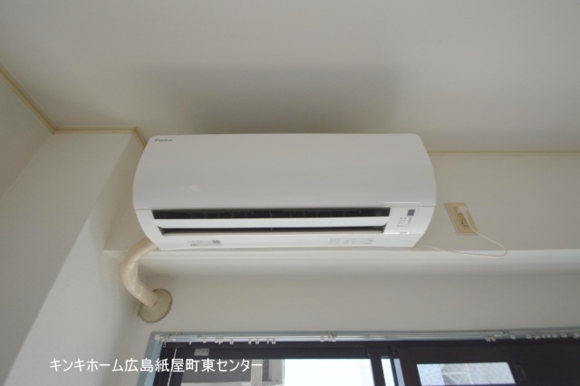 その他設備　エアコンつき