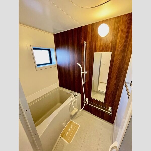 バス・シャワールーム　シャワーレール付　ユニットバス♪