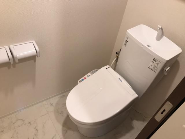 トイレ　シャワー付トイレ（イメージ）