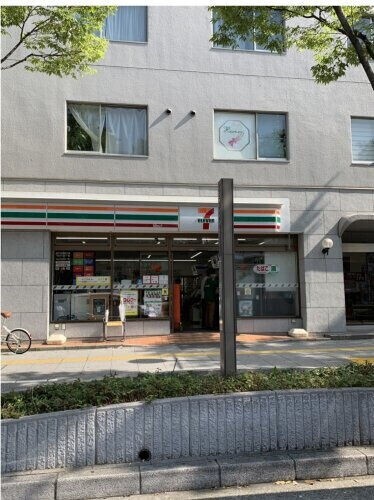 コンビニ　セブンイレブン大阪福島2丁目店（コンビニ）まで407m