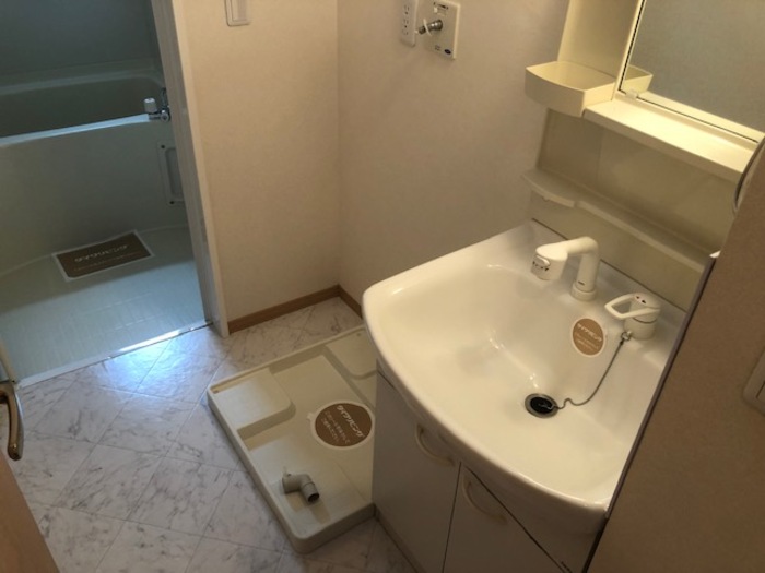 洗面設備　脱衣所、洗濯機置き場