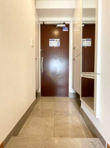 玄関　レジディア文京音羽II（参考画像）