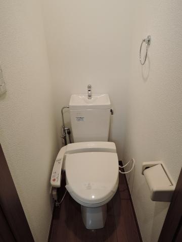 トイレ　ウォシュレット