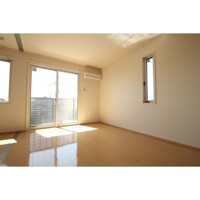 居室・リビング　内装写真は全てＢ２０２にて撮影