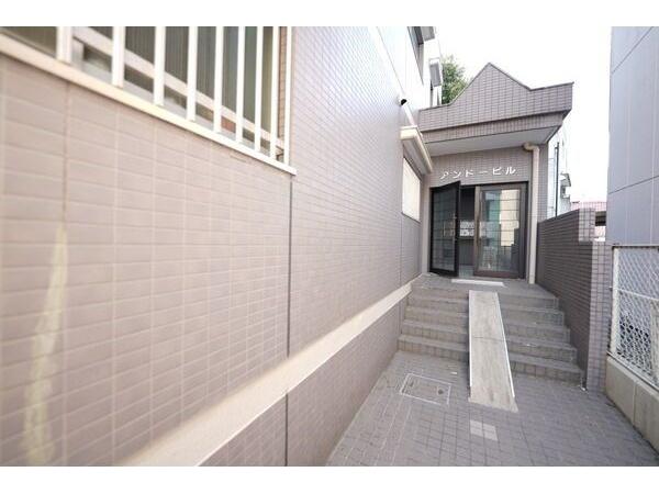 エントランス　エントランス部分