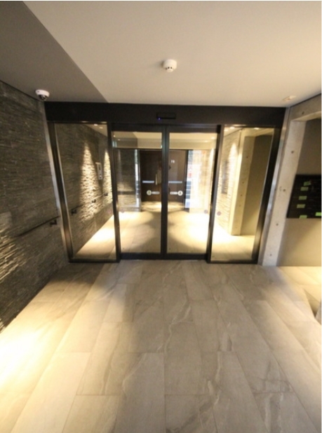 ロビー　弊社は都内全域の物件をご紹介可能です！