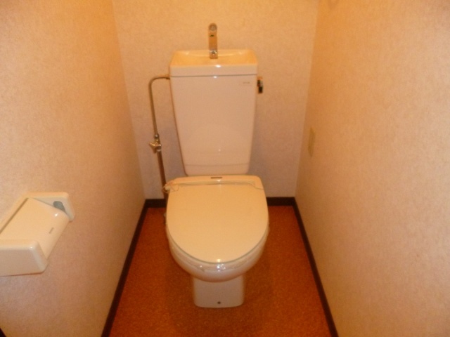 トイレ　※同建物同型別のお部屋