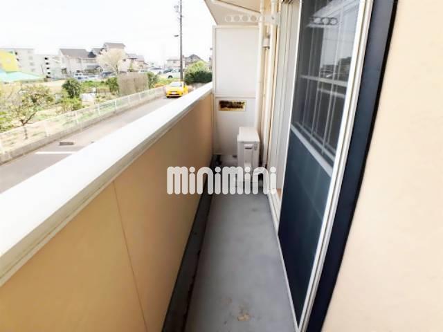 バルコニー　※室内写真は反転タイプのサンプル写真です。