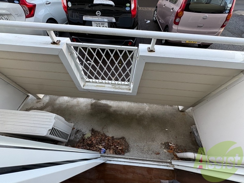 バルコニー　バルコニーが付いているので晴れた日は洗濯物が沢山干せますね。