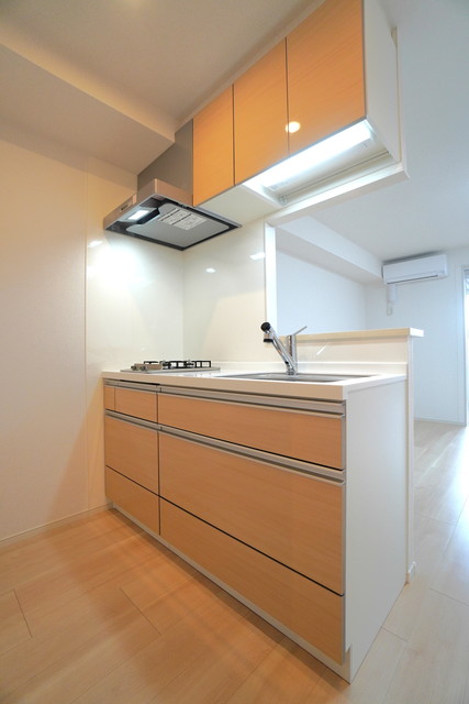 キッチン　※写真は同タイプ住戸です。