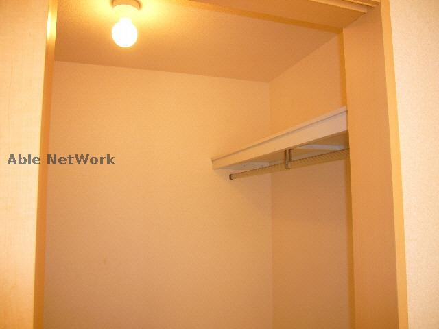 収納　同型モデル