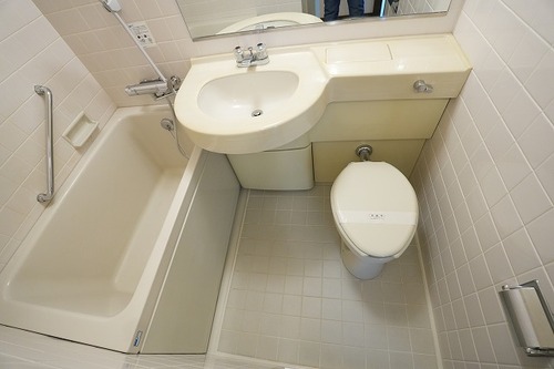 トイレ　３点ユニットバス（トイレ）