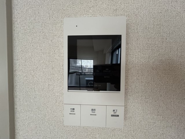 セキュリティ　同物件別号室の写真です。