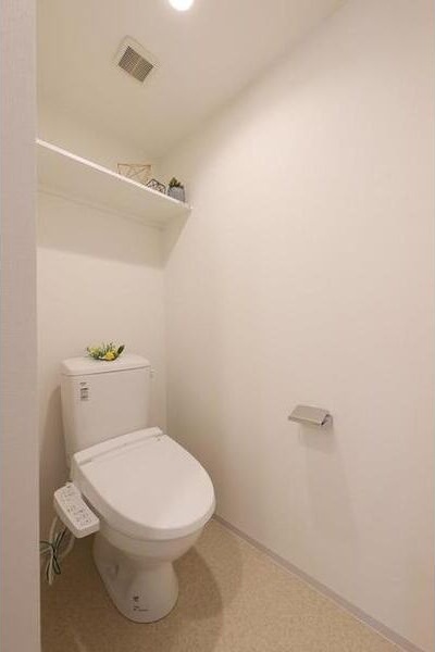 トイレ　シンプルで使いやすいトイレです