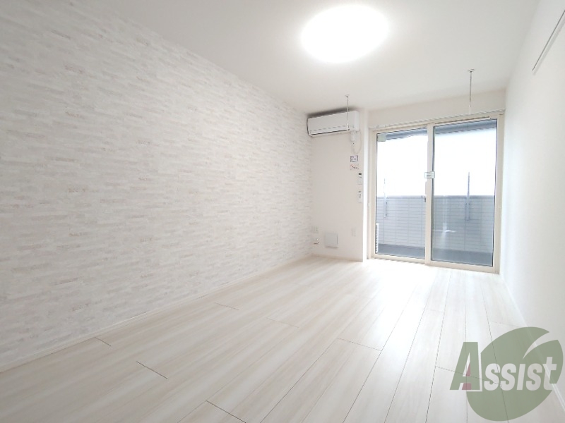 居室・リビング　８帖のリビングになります。伸び伸び出来そうですね。