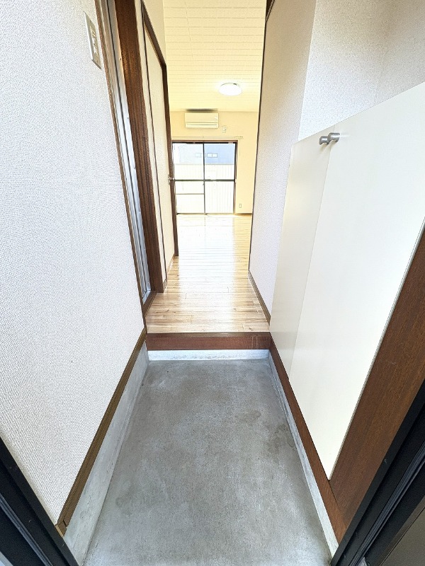 玄関　下駄箱付き♪