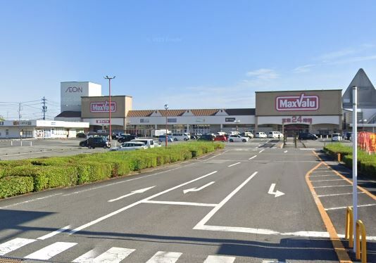スーパー　マックスバリュ川井町店（スーパー）まで857m