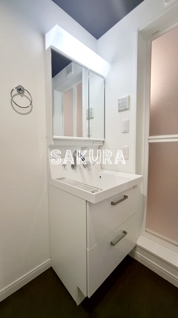 洗面設備　忙しい朝には欠かせない洗面所です♪