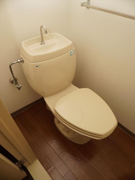 トイレ　トイレ