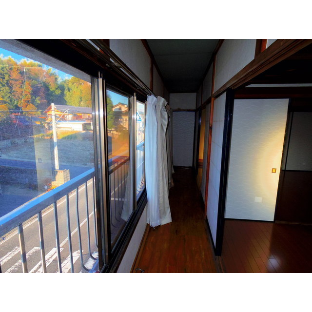 バルコニー　縁側・廊下