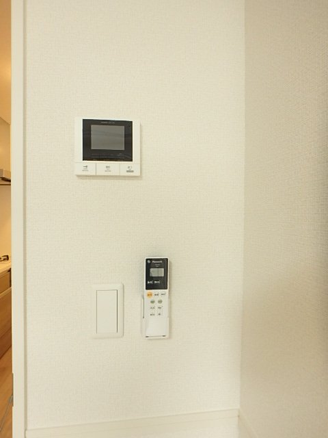 セキュリティ　防犯性の高いＴＶモニター付きです