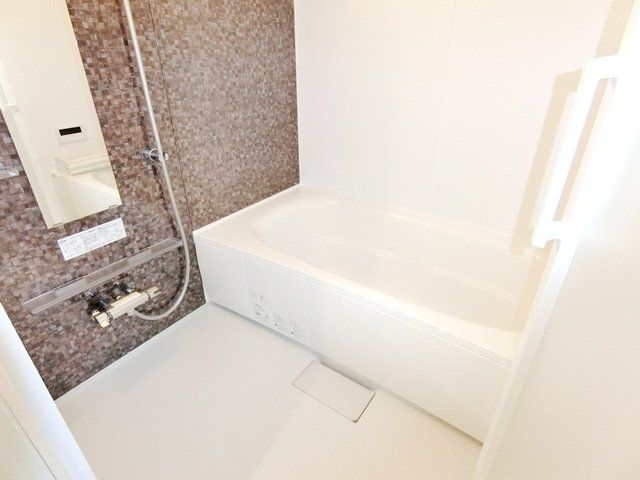 バス・シャワールーム　バス