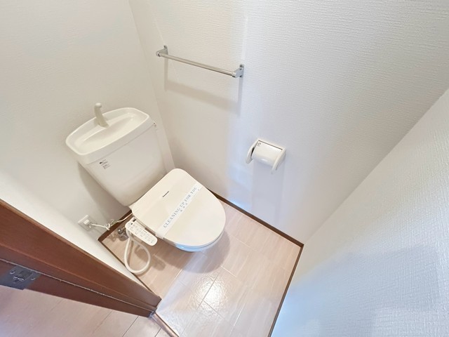 トイレ　他号室の写真です