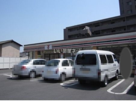 コンビニ　セブン・イレブン 倉敷老松３丁目店（コンビニ）まで319m