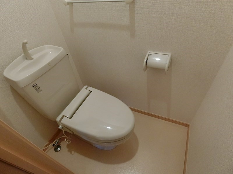 トイレ　同型タイプ（反転）