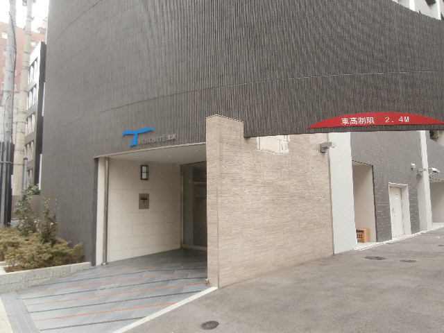 エントランス　エントランス部分