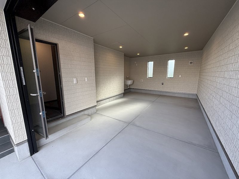 その他　ガレージ