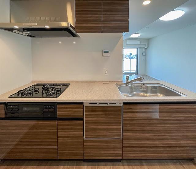 キッチン　※写真は同タイプ住戸です。