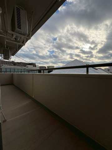 バルコニー　※参考写真です。別部屋になります。