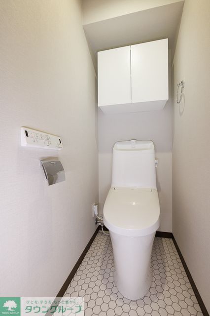 トイレ　※写真は同タイプ住戸です。