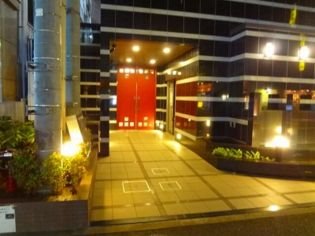 エントランス　※写真や図と実際の現状とが異なる場合は現状を優先させていただ